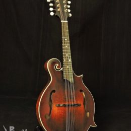 EASTMAN MD315E ACOUSTIC ELECTRIC CLASSIC F-STYLE MANDOLIN WITH GIG BAG
