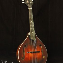 EASTMAN MD305E CLASSIC ACOUSTIC ELECTRIC A-STYLE MANDOLIN WITH GIG BAG