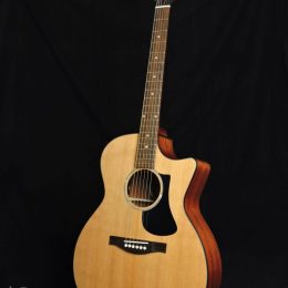 EASTMAN PCH1-GACE SOLID TOP ACOUSTIC ELECTRIC GRAND AUDITORIUM GUITAR WITH GIG BAG - FLOOR MODEL