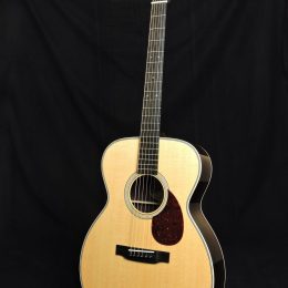 COLLINGS OM2H ACOUSTIC ORCHESTRA MODEL GUITAR WITH CASE