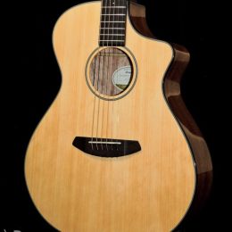 BREEDLOVE DISCOVERY CONCERT CE ACOUSTIC ELECTRIC CUTAWAY GUITAR