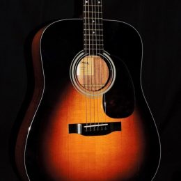 EASTMAN E10D-SB ADIRONDACK TOP ACOUSTIC DREADNOUGHT GUITAR WITH HARDSHELL CASE