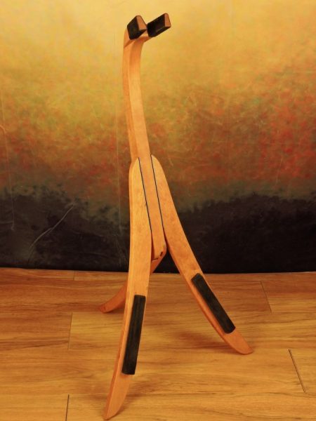 SOLID GROUND STANDS GSSA SAPELE GUITAR STAND