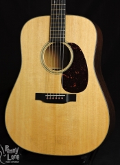 MARTIN D-18 MODERN DELUXE ACOUSTIC DREADNOUGHT GUITAR WITH CASE – FLOOR MODEL