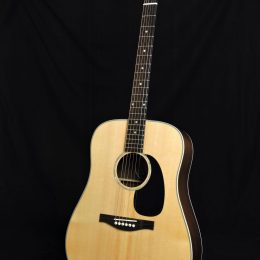 EASTMAN PCH2-D SOLID SITKA SPRUCE TOP ACOUSTIC DREADNOUGHT GUITAR