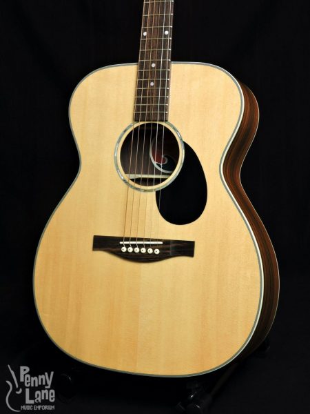 Eastman PCH2-OM Front