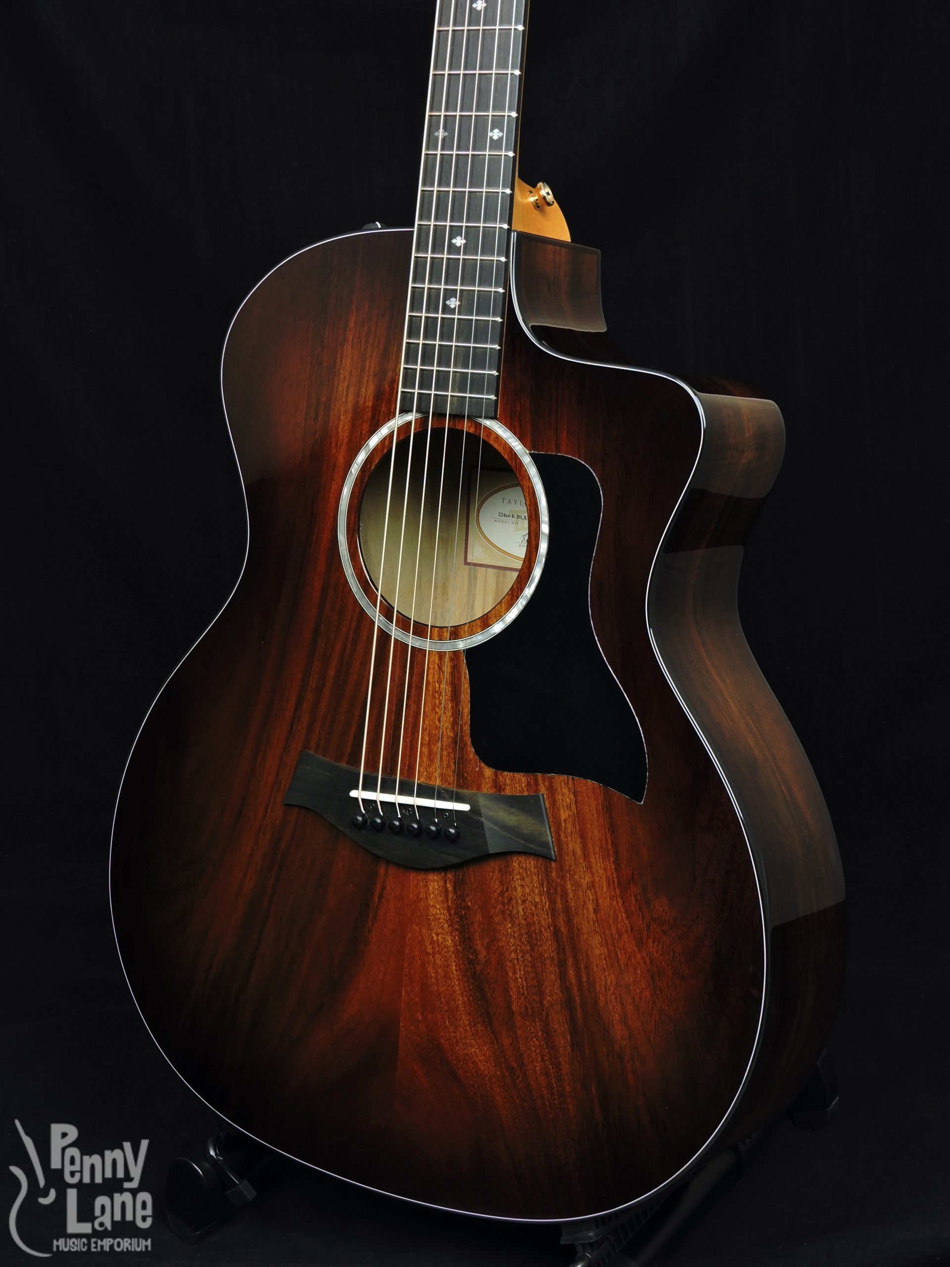 TAYLOR 224CE-K DLX SOLID KOA TOP ACOUSTIC ELECTRIC GRAND AUDITORIUM