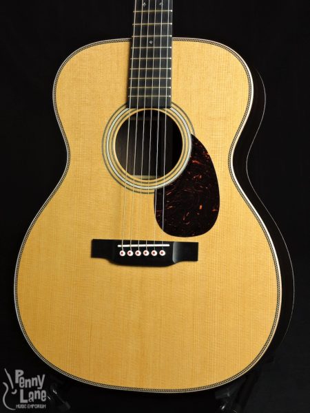 Martin OM-28 Modern Deluxe Front Close-1