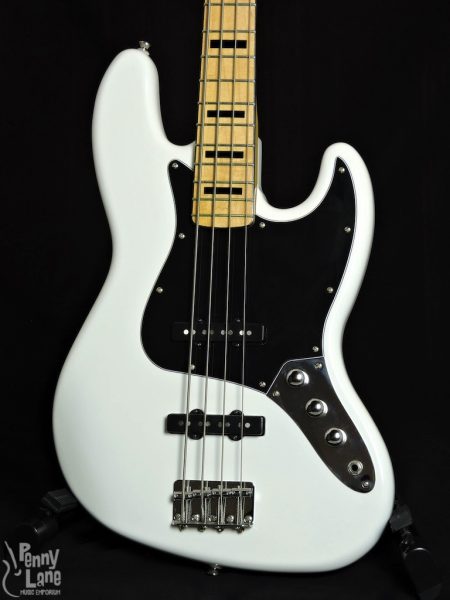 Used Squier Jazz Bass Front Close