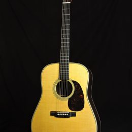 Martin HD-28 Front