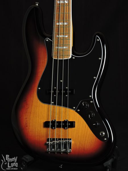 Fender Vintera 70s Jazz Bass Front Close