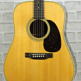 Martin D-28 Front Close