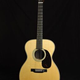 Martin 000-28 Modern Deluxe Front