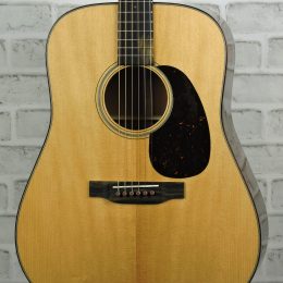 Martin D-18 Modern Deluxe 7245 Front Close