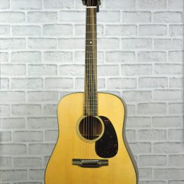 Martin D-18 Satin 2875742 Front