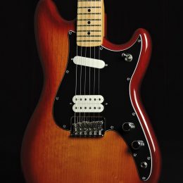 Fender Player Duo-Sonic 1975 Front Close