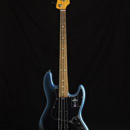 Fender American Professional II Jazz Bass Front 2