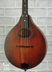 EASTMAN PCH-M104 ACOUSTIC A-STYLE MANDOLIN WITH GIG BAG