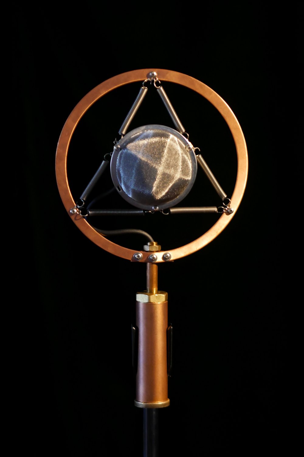 EAR TRUMPET LABS JOSEPHINE SPRING SUSPENDED LARGE DIAPHRAGM