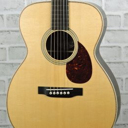 Collings OM2H TS Front Close