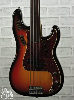 FENDER PRECISION FRETLESS ELECTRIC BASS GUITAR WITH GIG BAG - USED 1971