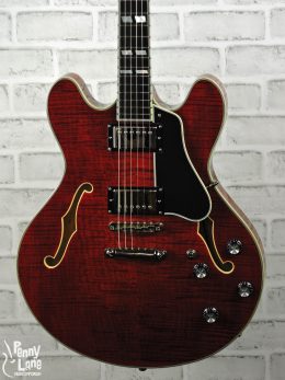 EASTMAN T486 CLASSIC GLOSS ELECTRIC SEMI-HOLLOW GUITAR WITH CASE - USED