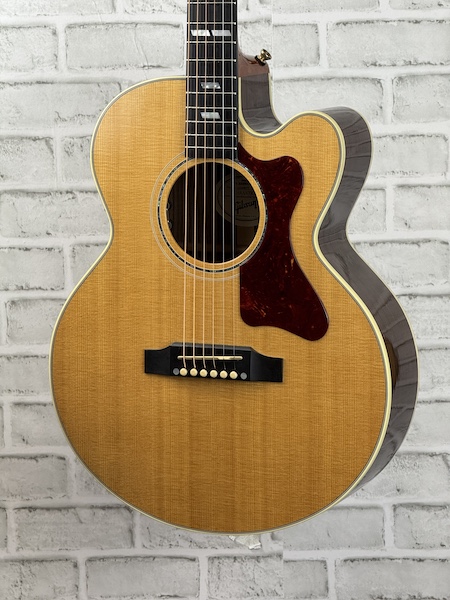 Gibson parlor3
