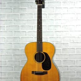 Martin 000-18 1968 6549 Front