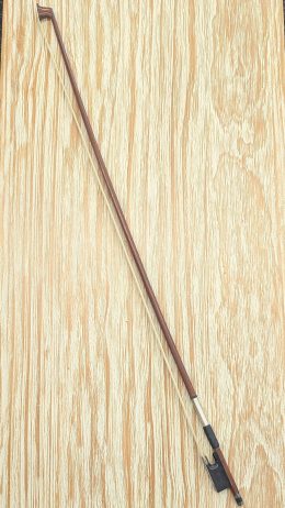 FINKEL LEFIN 4/4 VIOLIN BOW WITH CASE - USED