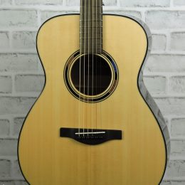 Yamaha TAS1E close front
